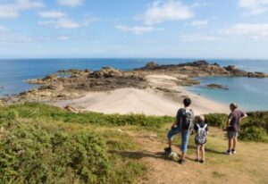 Côte d'Emeraude à pied avec Visit Ouest